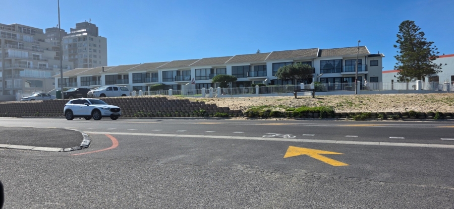 To Let 2 Bedroom Property for Rent in Bloubergstrand Western Cape